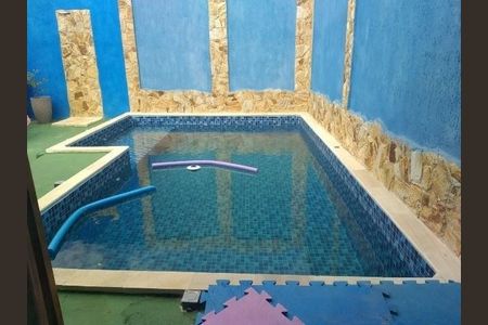 Casa à venda com 3 quartos, 110m² em Jardim Nossa Senhora do Carmo, São Paulo
