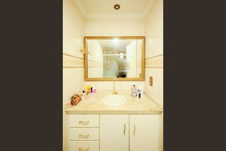 Apartamento à venda com 68m², 3 quartos e 1 vaga Apartamento à venda com 68m², 3 quartos e 1 vagaBanheiro da Suíte