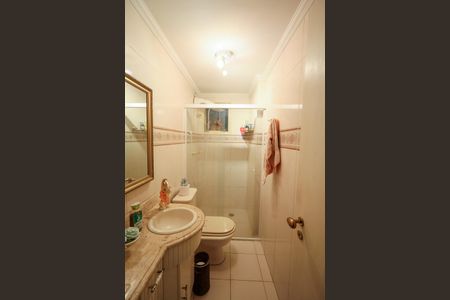 Apartamento à venda com 68m², 3 quartos e 1 vaga Apartamento à venda com 68m², 3 quartos e 1 vagaBanheiro Social