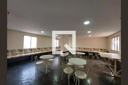 Apartamento à venda com 68m², 3 quartos e 1 vaga Apartamento à venda com 68m², 3 quartos e 1 vagaSalão de festas