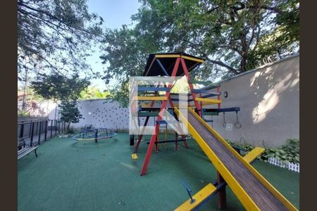 Apartamento à venda com 68m², 3 quartos e 1 vaga Apartamento à venda com 68m², 3 quartos e 1 vagaPlayground