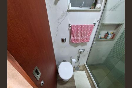 Banheiro  de apartamento à venda com 1 quarto, 42m² em Glória, Rio de Janeiro