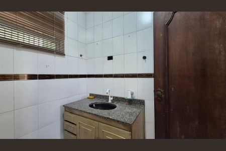 Casa para alugar com 3 quartos, 320m² em Santa Maria, Santo André