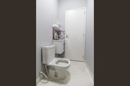 Banheiro de apartamento para alugar com 1 quarto, 60m² em Parque Santana, Barueri