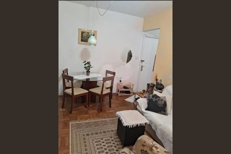 Apartamento à venda com 40m², 1 quarto e sem vaga