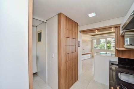 Apartamento à venda com 79m², 2 quartos e 2 vagas Apartamento à venda com 79m², 2 quartos e 2 vagasCozinha