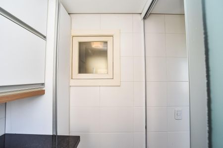 Apartamento à venda com 79m², 2 quartos e 2 vagas Apartamento à venda com 79m², 2 quartos e 2 vagasÁrea de Serviço