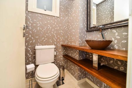 Apartamento à venda com 79m², 2 quartos e 2 vagas Apartamento à venda com 79m², 2 quartos e 2 vagasLavabo