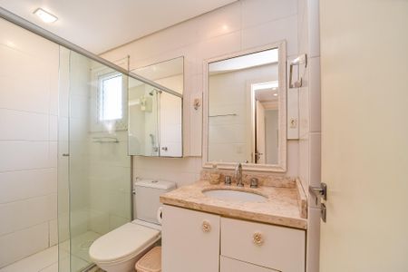Apartamento à venda com 79m², 2 quartos e 2 vagas Apartamento à venda com 79m², 2 quartos e 2 vagasBanheiro da Suíte 2