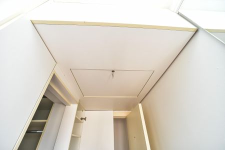 Apartamento à venda com 79m², 2 quartos e 2 vagas Apartamento à venda com 79m², 2 quartos e 2 vagasSuíte 1/Detalhe