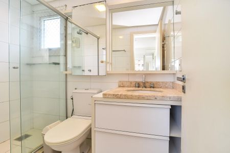 Apartamento à venda com 79m², 2 quartos e 2 vagas Apartamento à venda com 79m², 2 quartos e 2 vagasBanheiro da Suíte 1