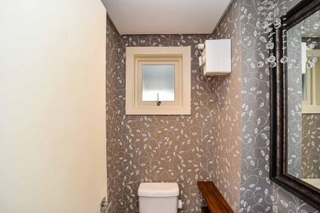 Apartamento à venda com 79m², 2 quartos e 2 vagas Apartamento à venda com 79m², 2 quartos e 2 vagasLavabo