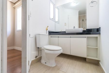 Casa à venda com 115m², 3 quartos e 2 vagas Casa à venda com 115m², 3 quartos e 2 vagasBanheiro da Suíte 2