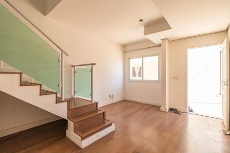 Sala de casa à venda com 3 quartos, 115m² em Vila Sao Luiz (valparaizo), Barueri
