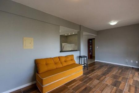 Apartamento à venda com 97m², 3 quartos e 1 vaga Apartamento à venda com 97m², 3 quartos e 1 vagaSala
