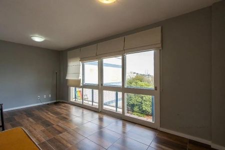 Apartamento à venda com 97m², 3 quartos e 1 vaga Apartamento à venda com 97m², 3 quartos e 1 vagaSala