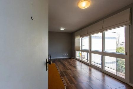 Apartamento à venda com 97m², 3 quartos e 1 vaga Apartamento à venda com 97m², 3 quartos e 1 vagaSala