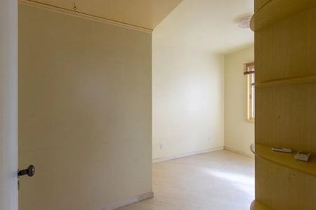 Apartamento à venda com 97m², 3 quartos e 1 vaga Apartamento à venda com 97m², 3 quartos e 1 vagaQuarto