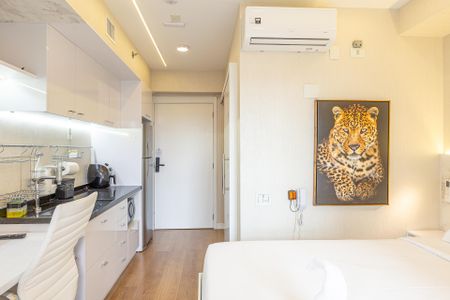Studio de kitnet/studio para alugar com 1 quarto, 21m² em Indianópolis, São Paulo