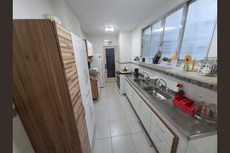 Apartamento à venda com 122m², 3 quartos e 1 vaga