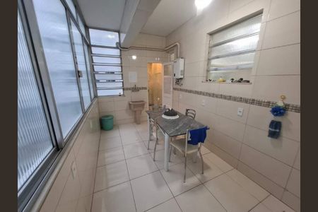 Apartamento à venda com 122m², 3 quartos e 1 vaga