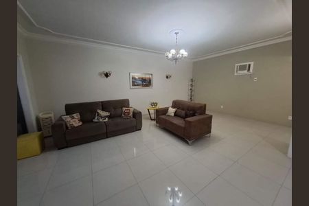 Apartamento à venda com 122m², 3 quartos e 1 vaga