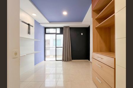 Apartamento à venda com 4 quartos, 201m² em Recreio dos Bandeirantes, Rio de Janeiro