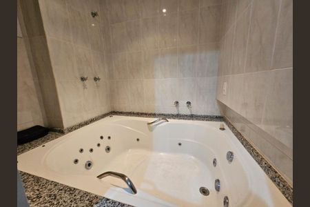 Apartamento à venda com 124m², 2 quartos e 2 vagas