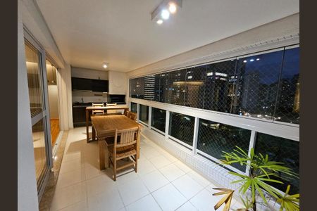 Apartamento à venda com 124m², 2 quartos e 2 vagas
