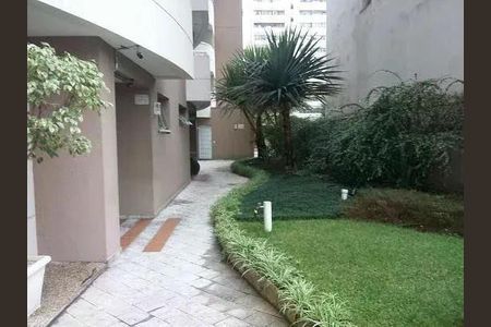 Apartamento à venda com 28m², 1 quarto e 1 vaga