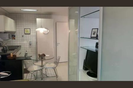 Apartamento à venda com 28m², 1 quarto e 1 vaga