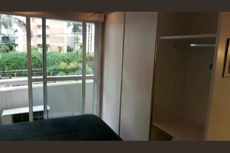 Apartamento à venda com 28m², 1 quarto e 1 vaga