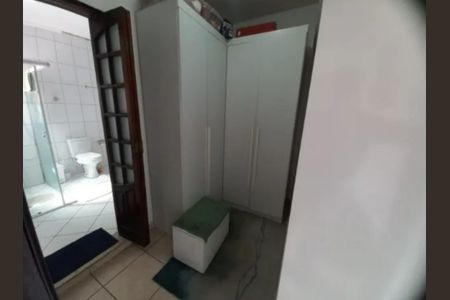 Foto 13 de casa à venda com 4 quartos, 232m² em Santo Antônio, Osasco