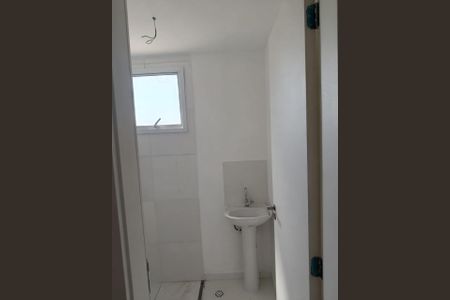 Apartamento à venda com 2 quartos, 47m² em Jardim Maria Rosa, Taboão da Serra