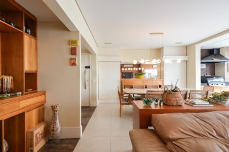 Apartamento à venda com 137m², 3 quartos e 3 vagas