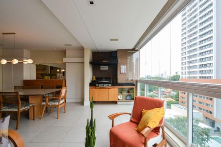 Apartamento à venda com 137m², 3 quartos e 3 vagas