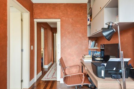 Apartamento à venda com 137m², 3 quartos e 3 vagas