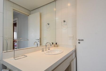 Apartamento à venda com 137m², 3 quartos e 3 vagas