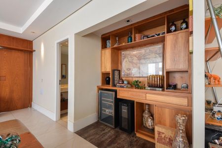 Apartamento à venda com 137m², 3 quartos e 3 vagas