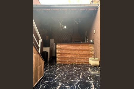 Casa à venda com 3 quartos, 220m² em Jardim Nossa Senhora do Carmo, São Paulo
