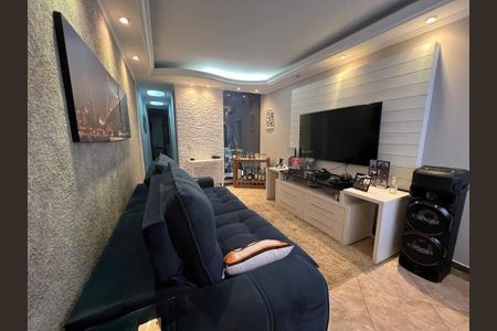 Casa à venda com 3 quartos, 220m² em Jardim Nossa Senhora do Carmo, São Paulo