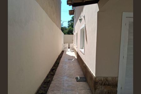 Casa à venda com 200m², 3 quartos e 2 vagas