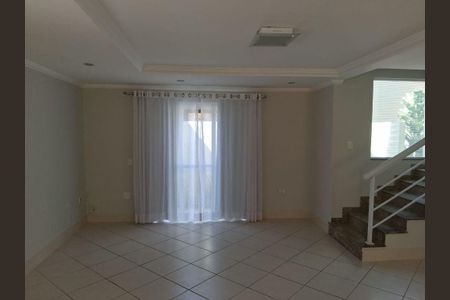 Casa à venda com 3 quartos, 200m² em Itaipu, Niterói