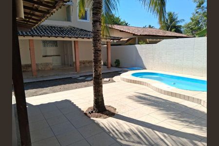 Casa à venda com 200m², 3 quartos e 2 vagas