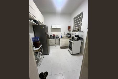Apartamento à venda com 70m², 2 quartos e sem vaga