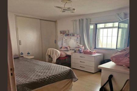 Casa à venda com 3 quartos, 129m² em Vila Paulista, São Paulo