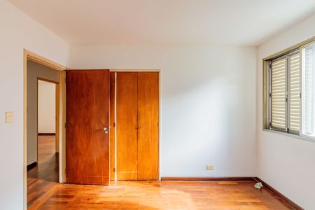 Apartamento à venda com 127m², 3 quartos e 1 vagaQuarto 02
