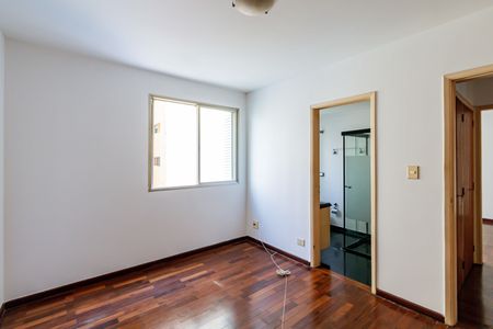 Apartamento à venda com 127m², 3 quartos e 1 vagaSuite