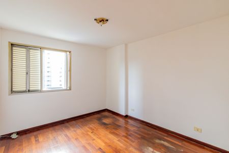 Apartamento à venda com 127m², 3 quartos e 1 vagaQuarto 02