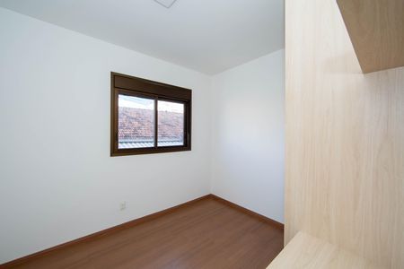 Apartamento à venda com 82m², 3 quartos e 2 vagas Apartamento à venda com 82m², 3 quartos e 2 vagasQUARTO1